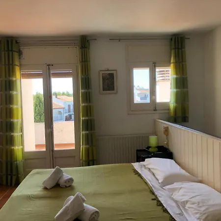 Holiday home A096 Port Banyuls - Empuriabrava